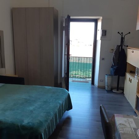 Ferienwohnung Affitti Brevi Ferrera Monolocale Ferrera 20 Minuti Da Rho Fiera E San Siro Bareggio Exterior foto