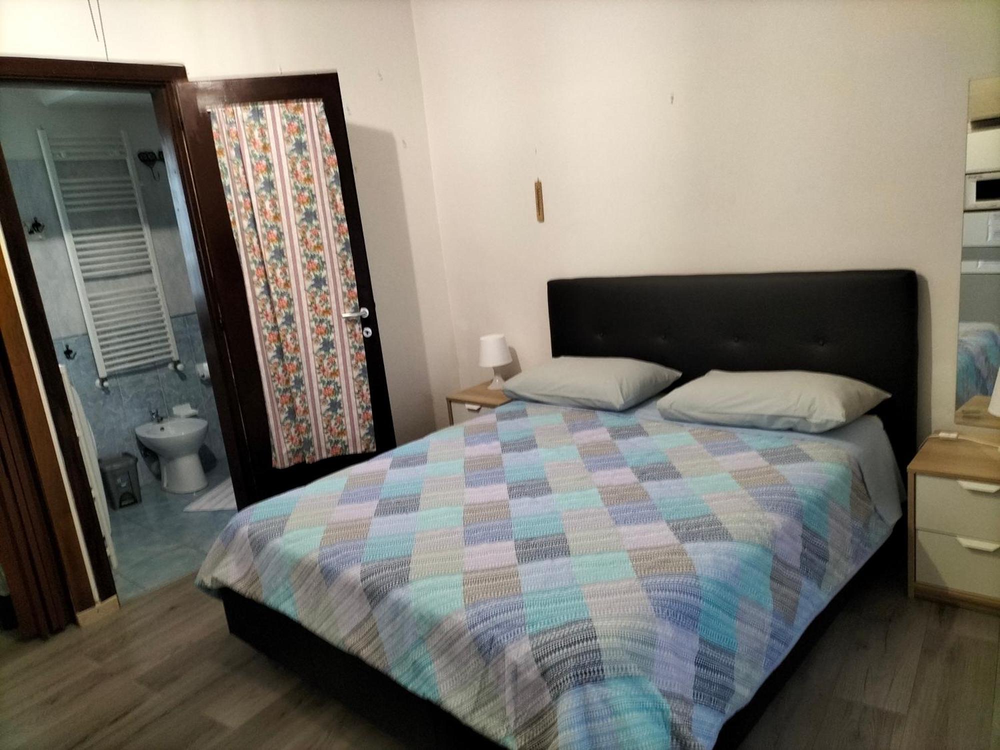 Ferienwohnung Affitti Brevi Ferrera Monolocale Ferrera 20 Minuti Da Rho Fiera E San Siro Bareggio Exterior foto